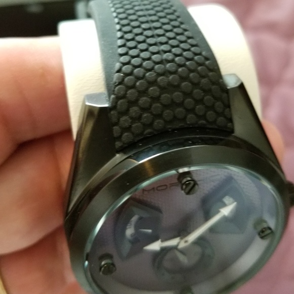 Morphic Watch - Picture 3 of 6